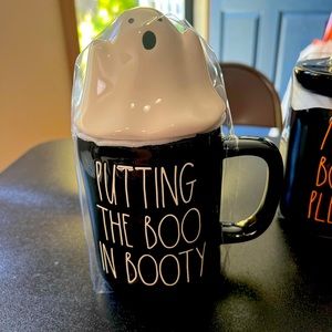 New Rae Dunn Halloween mug with topper